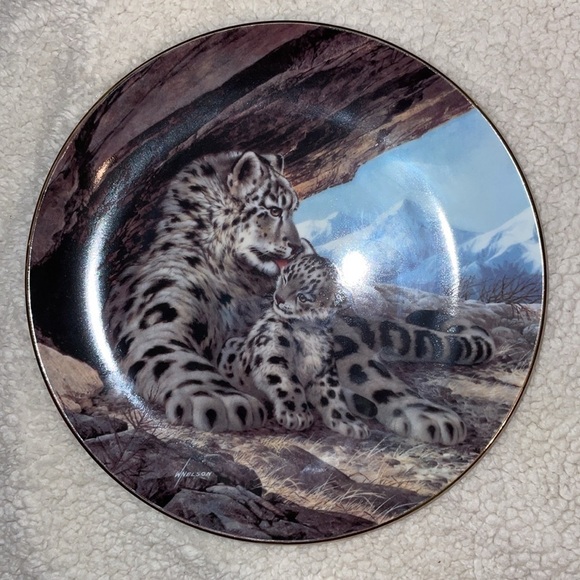 The Snow Leopard Will Nelson Vintage Last of Their Kind Endangered Species Plate - Picture 2 of 13